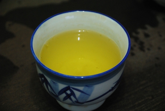 彬林溪高山茶-茶湯