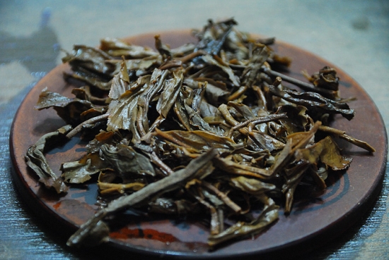 2000年勐海茶厂云南野生大叶青饼-茶底