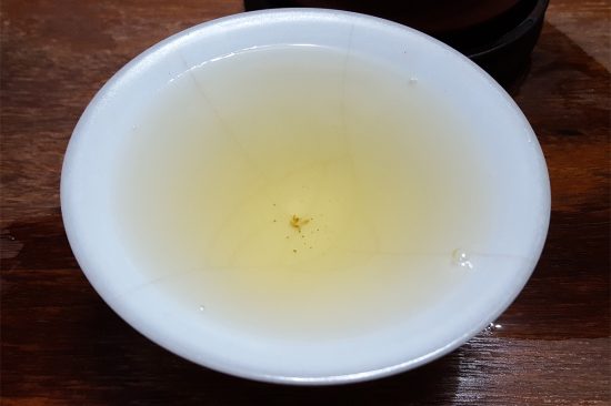 藏茶阁-娜罕黄片青砖-2013秋茶