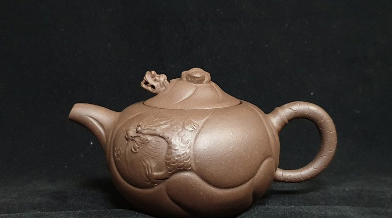 魚化龍| 茶說壺途-宜興紫砂壺收藏